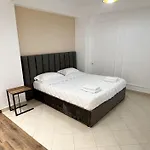 Apartment Azure Dream